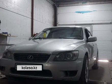 Lexus IS 200 2002 года за 3 700 000 тг. в Караганда – фото 10