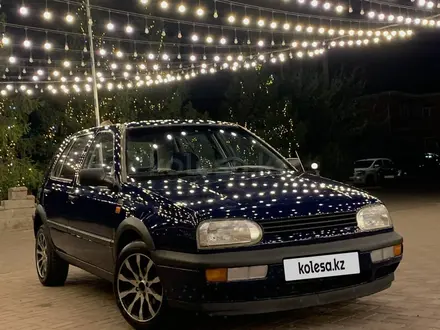 Volkswagen Golf 1993 года за 2 200 000 тг. в Алматы – фото 4