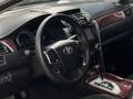 Toyota Camry 2013 года за 8 500 000 тг. в Актобе – фото 15