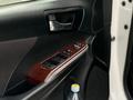 Toyota Camry 2013 года за 8 500 000 тг. в Актобе – фото 19