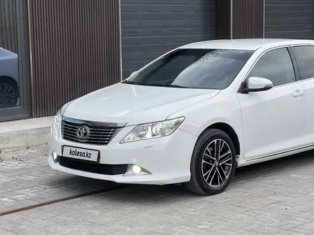 Toyota Camry 2013 года за 8 500 000 тг. в Актобе – фото 7