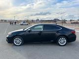 Lexus ES 300h 2013 годаүшін7 500 000 тг. в Атырау – фото 4