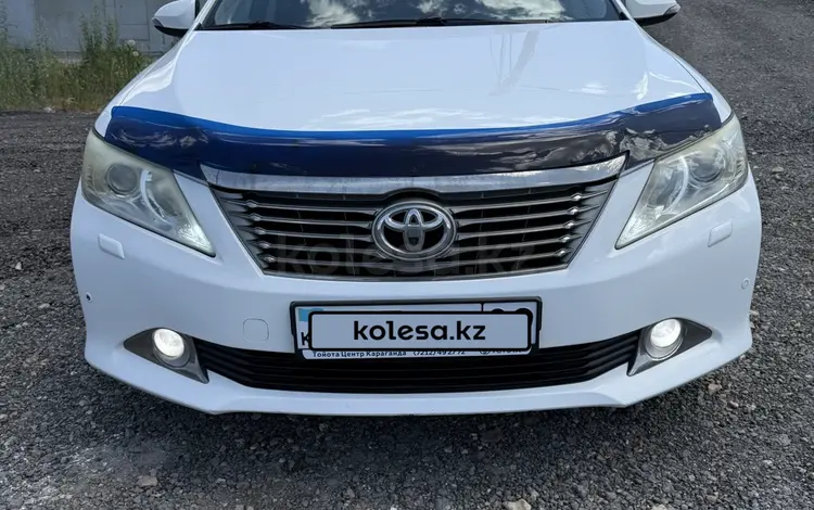 Toyota Camry 2013 года за 8 100 000 тг. в Караганда
