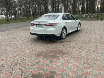 Toyota Camry 2021 года за 16 700 000 тг. в Тараз – фото 6