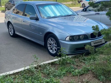 BMW 520 2003 года за 3 999 000 тг. в Астана – фото 2