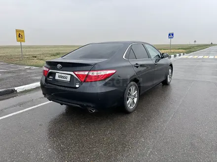 Toyota Camry 2015 года за 10 000 000 тг. в Уральск – фото 5