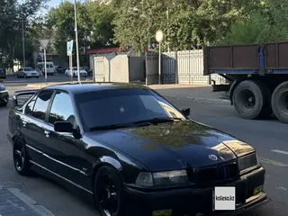 BMW 325