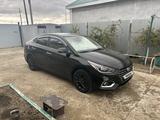Hyundai Accent 2018 года за 5 500 000 тг. в Атырау – фото 3