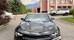 Chevrolet Camaro 2016 годаүшін24 000 000 тг. в Алматы – фото 2