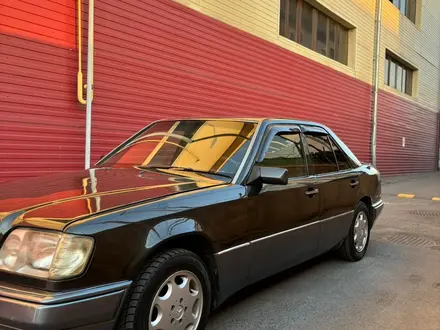 Mercedes-Benz E 280 1994 года за 2 700 000 тг. в Алматы – фото 4