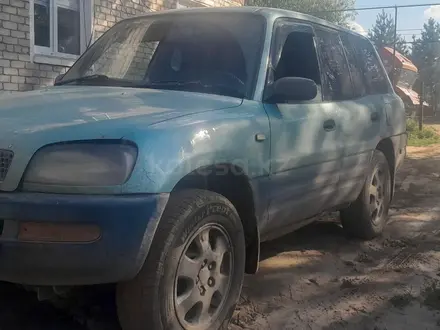 Toyota RAV4 1995 года за 3 000 000 тг. в Актобе – фото 4