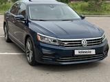 Volkswagen Passat 2019 года за 10 000 000 тг. в Алматы – фото 2