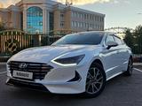 Hyundai Sonata 2022 года за 13 500 000 тг. в Караганда – фото 2