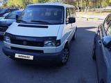 Volkswagen Transporter 2002 годаүшін3 700 000 тг. в Караганда