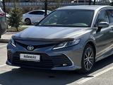 Toyota Camry 2023 годаүшін15 300 000 тг. в Астана – фото 4