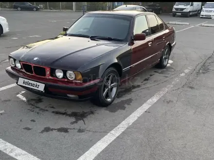 BMW 525 1993 года за 1 000 000 тг. в Алматы – фото 2