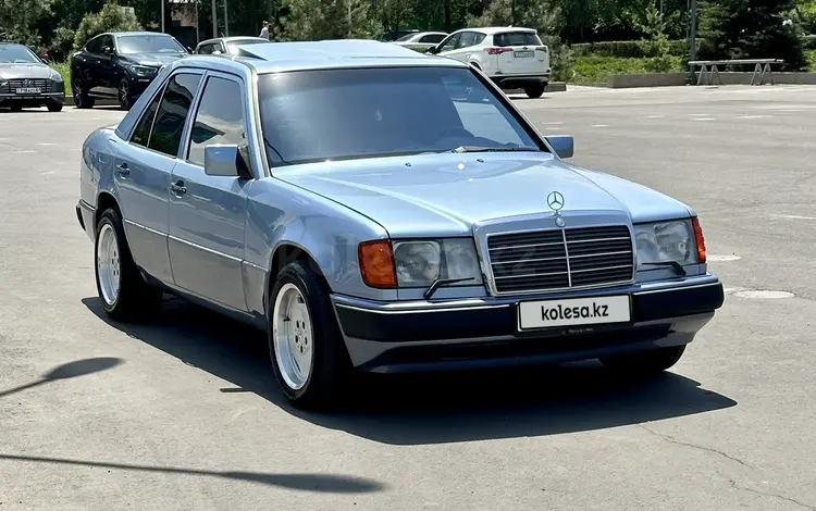 Mercedes-Benz E 200 1992 годаүшін2 700 000 тг. в Алматы