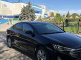 Hyundai Elantra 2020 года за 5 300 000 тг. в Актобе – фото 2