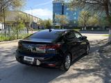 Hyundai Elantra 2020 года за 5 300 000 тг. в Актобе – фото 4