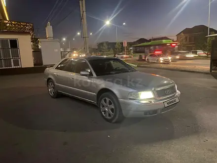 Audi A8 2000 года за 2 200 000 тг. в Шымкент