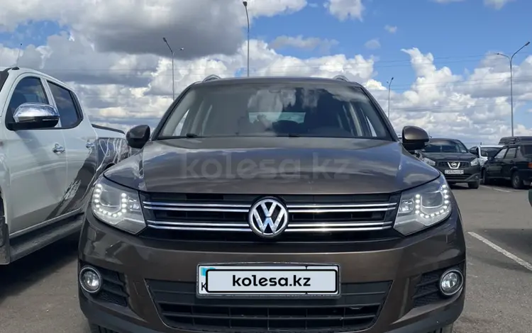Volkswagen Tiguan 2015 года за 7 200 000 тг. в Астана