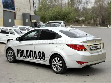 Hyundai Solaris 2014 года за 5 900 000 тг. в Астана – фото 4