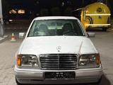 Mercedes-Benz E 280 1994 годаfor2 900 000 тг. в Алматы