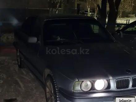 BMW 520 1990 года за 1 300 000 тг. в Кокшетау – фото 2