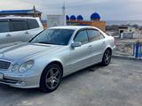 Mercedes-Benz E 240 2003 года за 5 600 000 тг. в Актау – фото 2