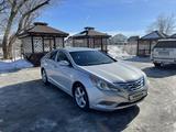 Hyundai Sonata 2011 года за 5 300 000 тг. в Уральск – фото 3