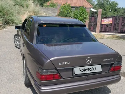 Mercedes-Benz E 220 1993 года за 1 650 000 тг. в Алматы – фото 9