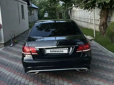 Mercedes-Benz E 300 2015 года за 13 500 000 тг. в Алматы – фото 21