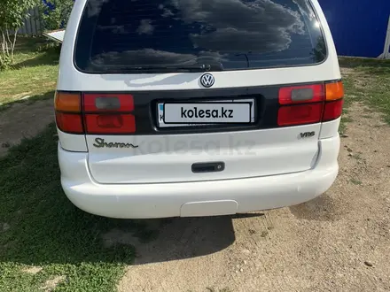 Volkswagen Sharan 1998 года за 4 700 000 тг. в Аксай – фото 7