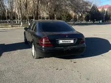 Mercedes-Benz E-Class, 2002