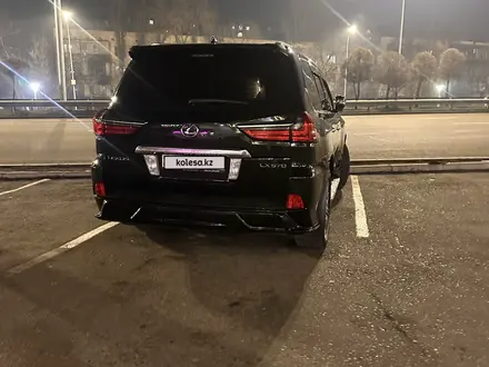 Lexus LX 570 2017 года за 42 000 000 тг. в Алматы – фото 4