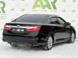 Toyota Camry 2013 года за 7 900 000 тг. в Семей – фото 2