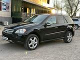 Mercedes-Benz ML 350 2008 годаүшін7 200 000 тг. в Астана – фото 2