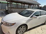 Lexus ES 250 2014 года за 13 000 000 тг. в Атырау – фото 3