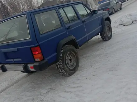 Jeep Cherokee 1987 года за 1 900 000 тг. в Астана – фото 2