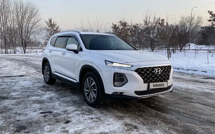 Hyundai Santa Fe 2019 годаүшін13 500 000 тг. в Алматы