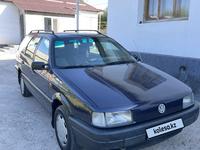 Volkswagen Passat 1992 годаfor2 200 000 тг. в Шымкент