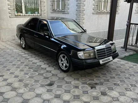 Mercedes-Benz E 230 1992 года за 1 350 000 тг. в Тараз