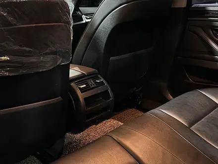BMW 530 2011 года за 11 000 000 тг. в Алматы – фото 17