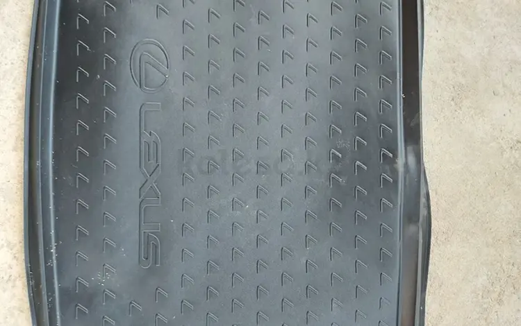 Оригинальный резиновые Коврик, полик для багажника LEXUS RX350 за 35 000 тг. в Алматы