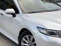 Toyota Camry 2018 годаfor12 000 000 тг. в Алматы – фото 11