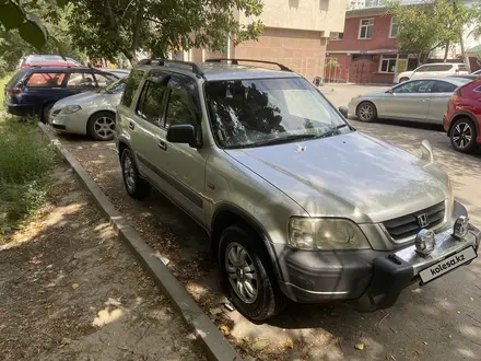 Honda CR-V 1997 года за 3 200 000 тг. в Алматы – фото 2