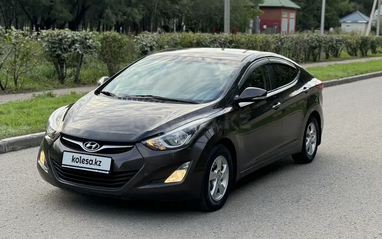 Hyundai Elantra 2015 годаfor6 700 000 тг. в Астана