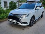 Mitsubishi Outlander 2022 годаfor8 800 000 тг. в Караганда – фото 2