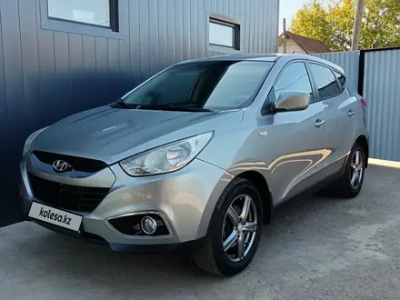 Hyundai Tucson 2012 года за 6 800 000 тг. в Уральск – фото 2