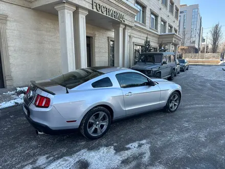 Ford Mustang 2013 года за 13 000 000 тг. в Алматы – фото 3